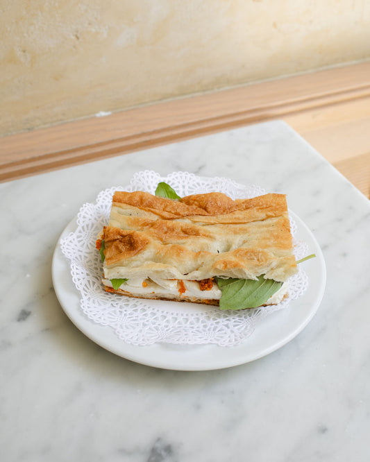 Mozzarella e Pomodoro Panini, Serves 8